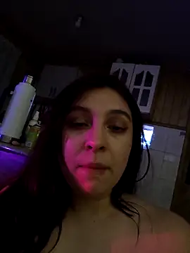 Snapshot of caronicole77 chatting on 30, 10, 2025 caronicole77 online show from 30, 10, 2025