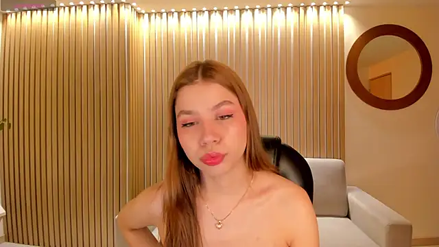 TiffannySins online show from 13, 1, 2026