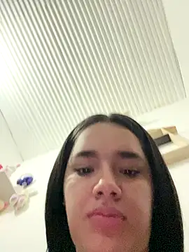 Luciaparker03 online show from 27, 10, 2025