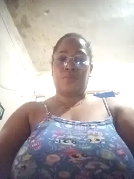 Big ass submissive online show from 18, 10, 2025