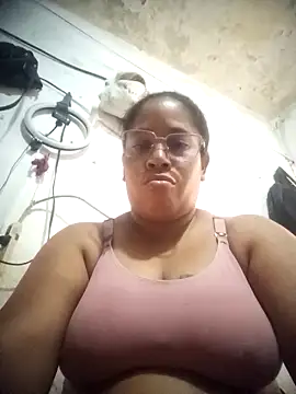 Big ass submissive online show from 4, 12, 2025