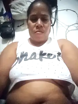 Big ass submissive online show from 21, 12, 2025