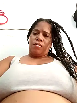 Snapshot of Big_ass_submissive chatting on 22, 4, 2026 Big ass submissive online show from 22, 4, 2026