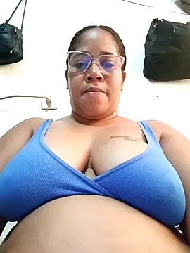 Snapshot of Big_ass_submissive chatting on 6, 5, 2026 Big ass submissive online show from 6, 5, 2026