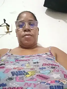 Snapshot of Big_ass_submissive chatting on 19, 5, 2026 Big ass submissive online show from 19, 5, 2026