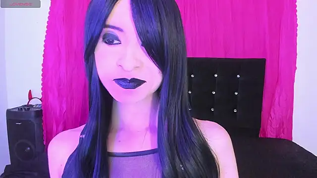 Snapshot of cutenaked_8 chatting on 31, 5, 2026 cutenaked 8 online show from 31, 5, 2026
