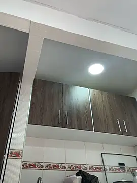 evelyn 1702 online show from 5, 12, 2025