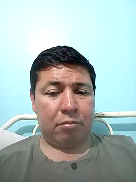 Snapshot of rgh11 chatting on 17, 10, 2025 rgh11 online show from 17, 10, 2025