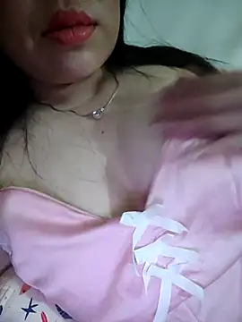 Snapshot of Julyy08 chatting on 23, 2, 2026 Julyy08 online show from 23, 2, 2026