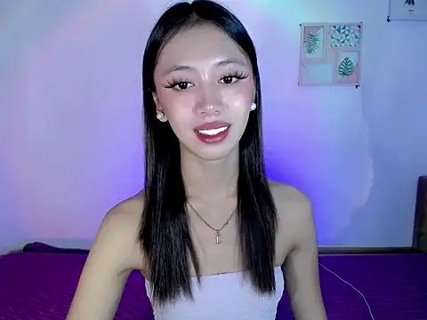 lovely kiannaHugecock online show from 12, 5, 2026
