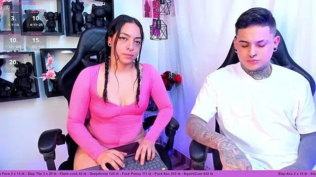 Sarahandzack online show from 24, 10, 2025