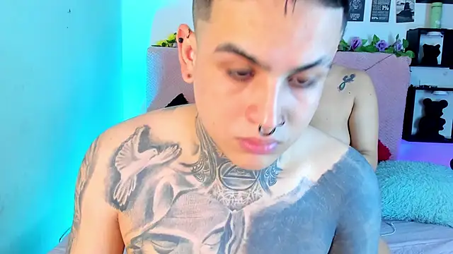 Sarahandzack online show from 16, 11, 2025