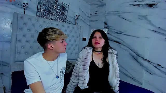 Ari and Storm online show from 1, 11, 2025