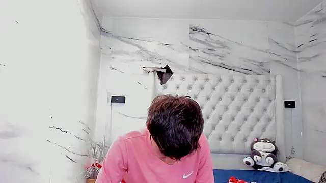 Snapshot of Ari_and_Storm chatting on 17, 1, 2026 Ari and Storm online show from 17, 1, 2026