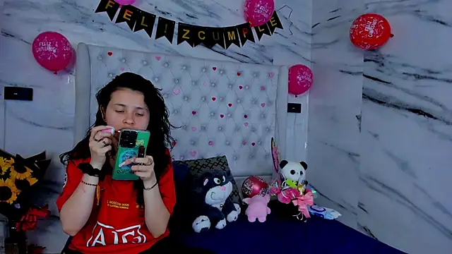 Snapshot of Ari_and_Storm chatting on 13, 2, 2026 Ari and Storm online show from 13, 2, 2026