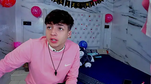 Snapshot of Ari_and_Storm chatting on 24, 2, 2026 Ari and Storm online show from 24, 2, 2026