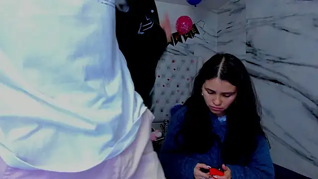 Snapshot of Ari_and_Storm chatting on 28, 2, 2026 Ari and Storm online show from 28, 2, 2026