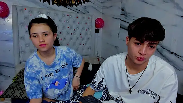 Snapshot of Ari_and_Storm chatting on 1, 3, 2026 Ari and Storm online show from 1, 3, 2026