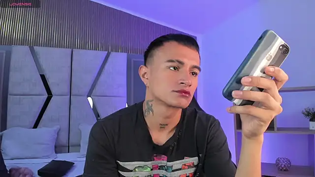 LiamDeep online show from 23, 2, 2026