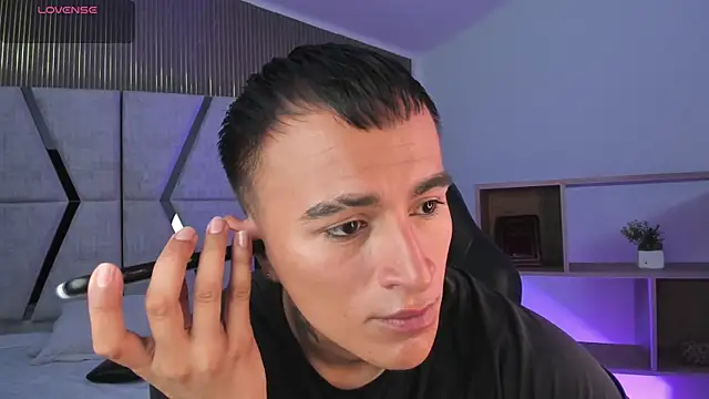 LiamDeep online show from 24, 2, 2026