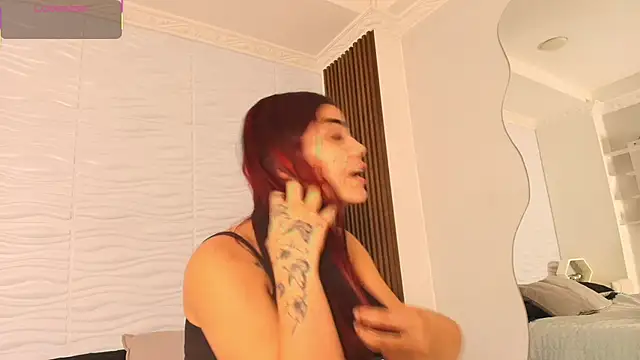 KimberlyLoren online show from 3, 10, 2025