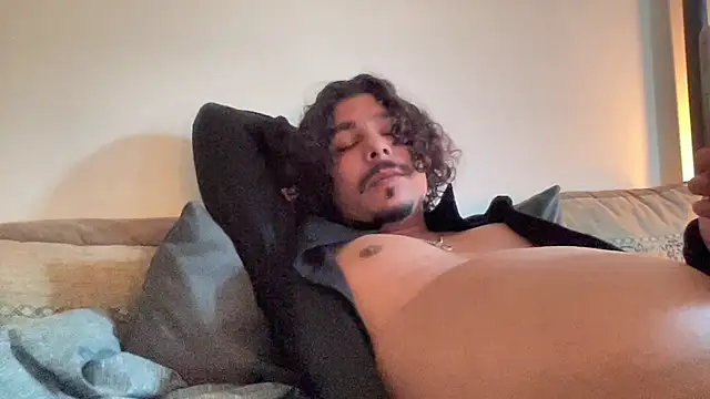 Snapshot of daddyvibes chatting on 28, 9, 2025 daddyvibes online show from 28, 9, 2025