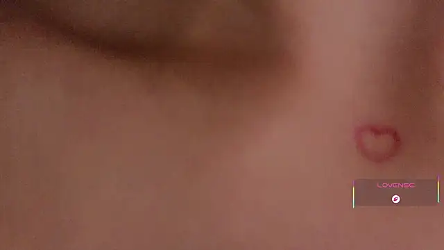 Hollyxx  online show from 13, 9, 2025