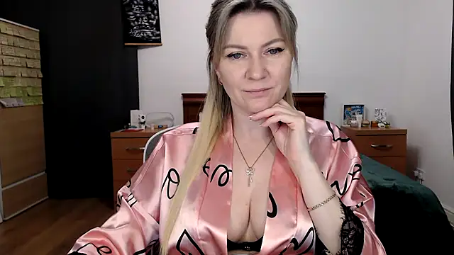 ParadiseAlina online show from 18, 2, 2026