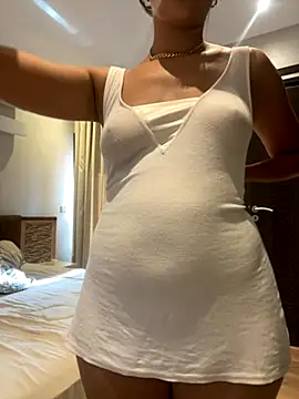 HoneySpicy online show from 27, 10, 2025