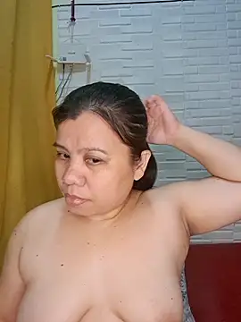 hotlyn45 online show from 24, 2, 2026