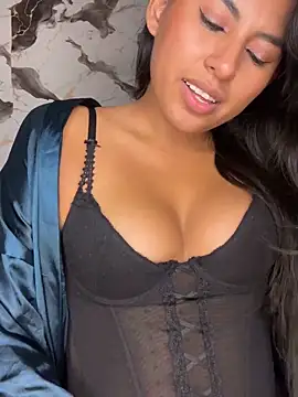 BrunetteBliss69 online show from 26, 2, 2026