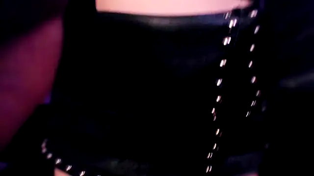 Snapshot of MistressJolie chatting on 22, 12, 2024 MistressJolie online show from 22, 12, 2024