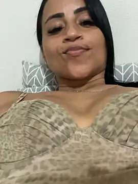 Katianesantos online show from 11, 10, 2025