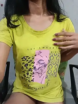 Snapshot of Daizy_Shah chatting on 15, 5, 2026 Daizy Shah online show from 15, 5, 2026