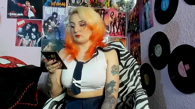 Avril Maria online show from 15, 2, 2026