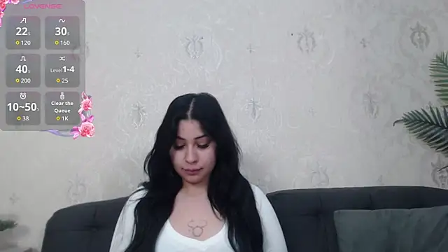 Snapshot of AnaysDivine chatting on 26, 9, 2025 AnaysDivine online show from 26, 9, 2025