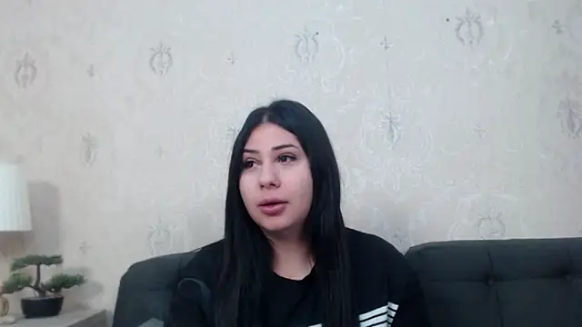 Snapshot of AnaysDivine chatting on 30, 9, 2025 AnaysDivine online show from 30, 9, 2025
