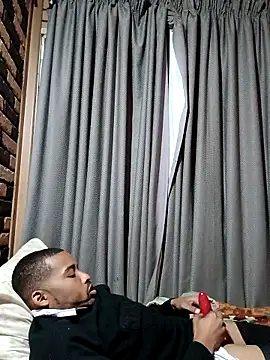 NBLHOTTBOYZ online show from 6, 10, 2025