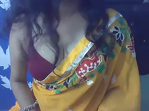 SoftButDeadly0 online show from 22, 10, 2025