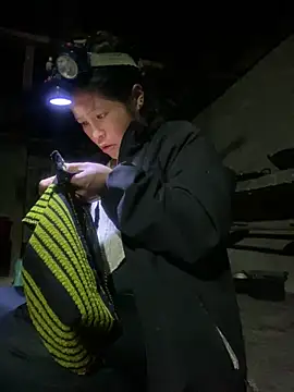 O o UwU o O online show from 27, 11, 2025