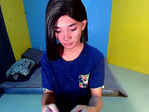 Petite HugeCock online show from 20, 4, 2026