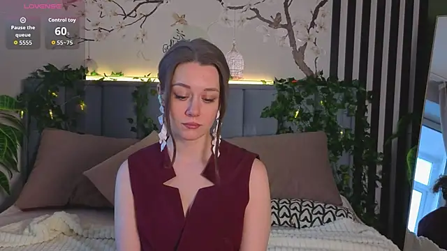 SkyHelen online show from 5, 2, 2026