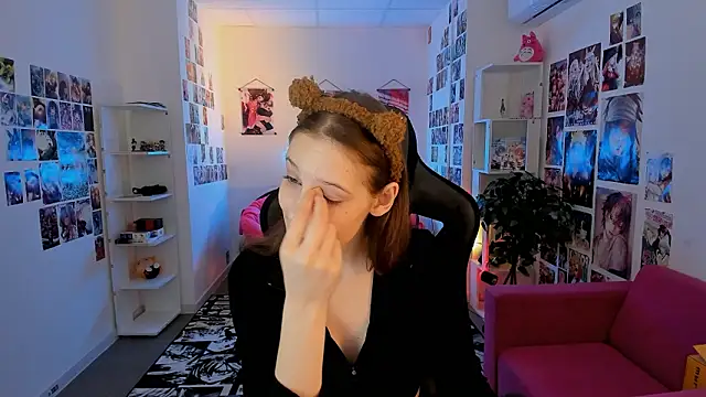 JenniferKiim online show from 3, 3, 2026