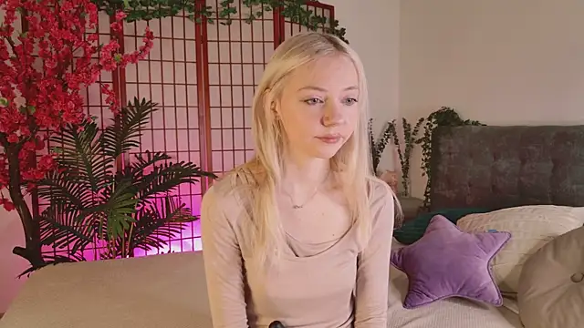 NyxBlonde online show from 16, 11, 2025