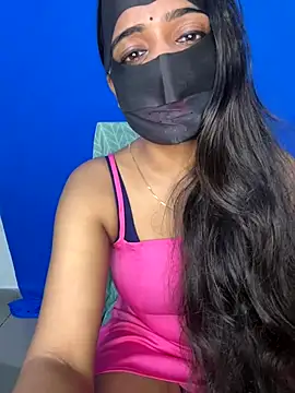 Snapshot of DesiSexyMonika chatting on 3, 10, 2025 DesiSexyMonika online show from 3, 10, 2025