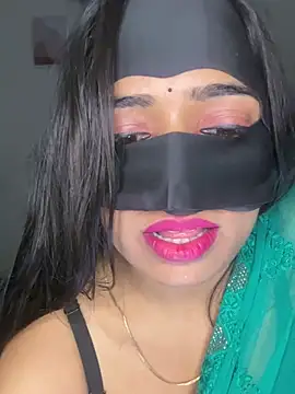 DesiSexyMonika online show from 23, 4, 2026