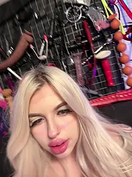 Steffi Snowbunny online show from 7, 2, 2026