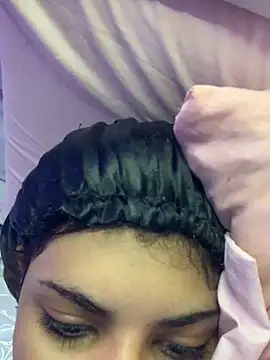 luluzinhax online show from 22, 10, 2025