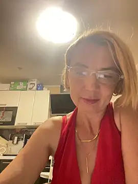 Snapshot of VasylynaLove421 chatting on 14, 9, 2025 VasylynaLove421 online show from 14, 9, 2025