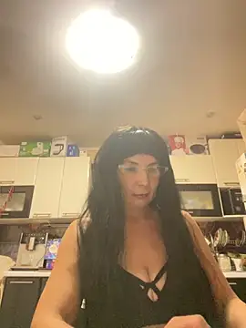 Snapshot of VasylynaLove421 chatting on 18, 9, 2025 VasylynaLove421 online show from 18, 9, 2025
